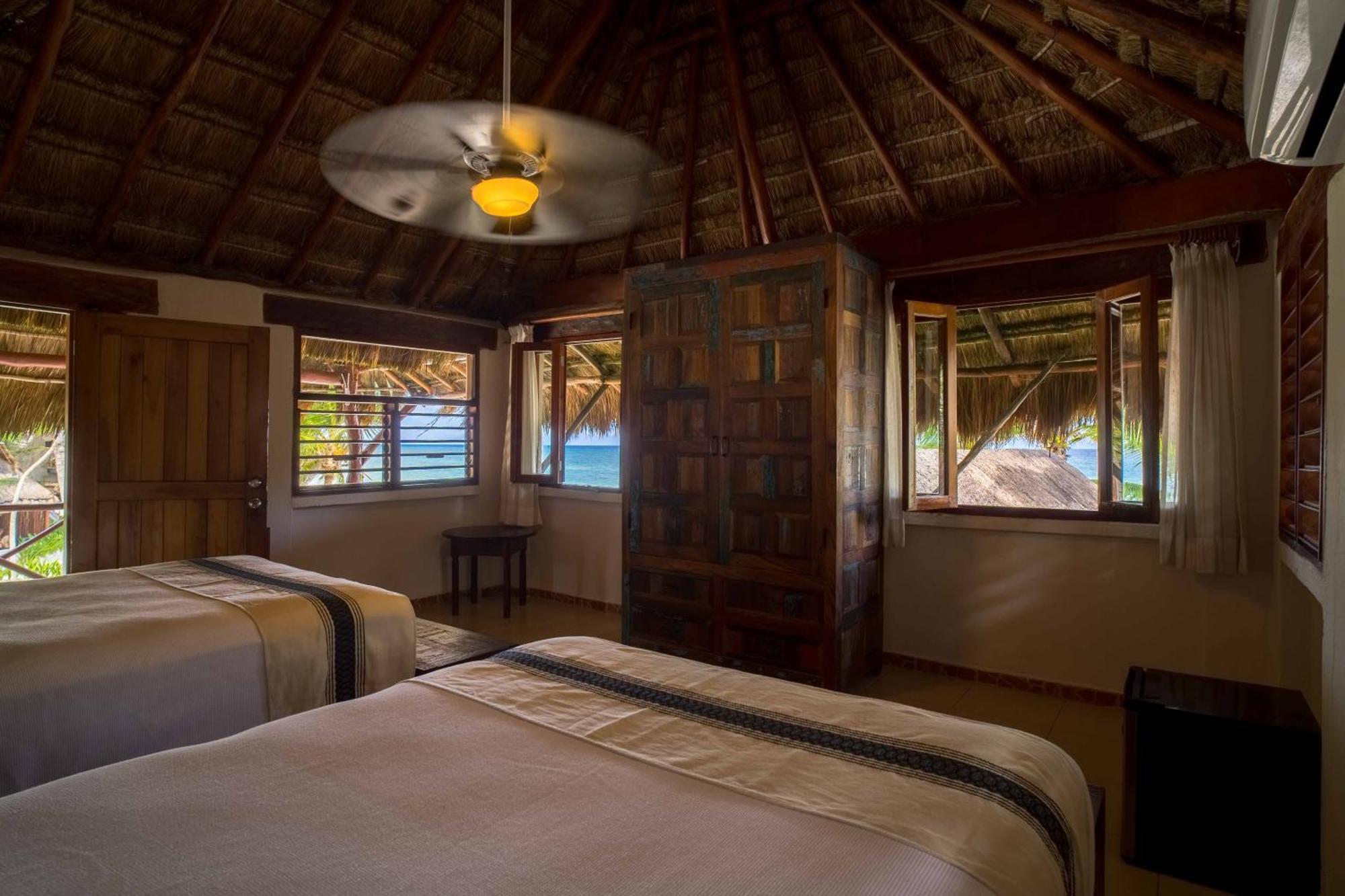 Bt Live Tulum Located At The Party Zone Hotel ภายนอก รูปภาพ