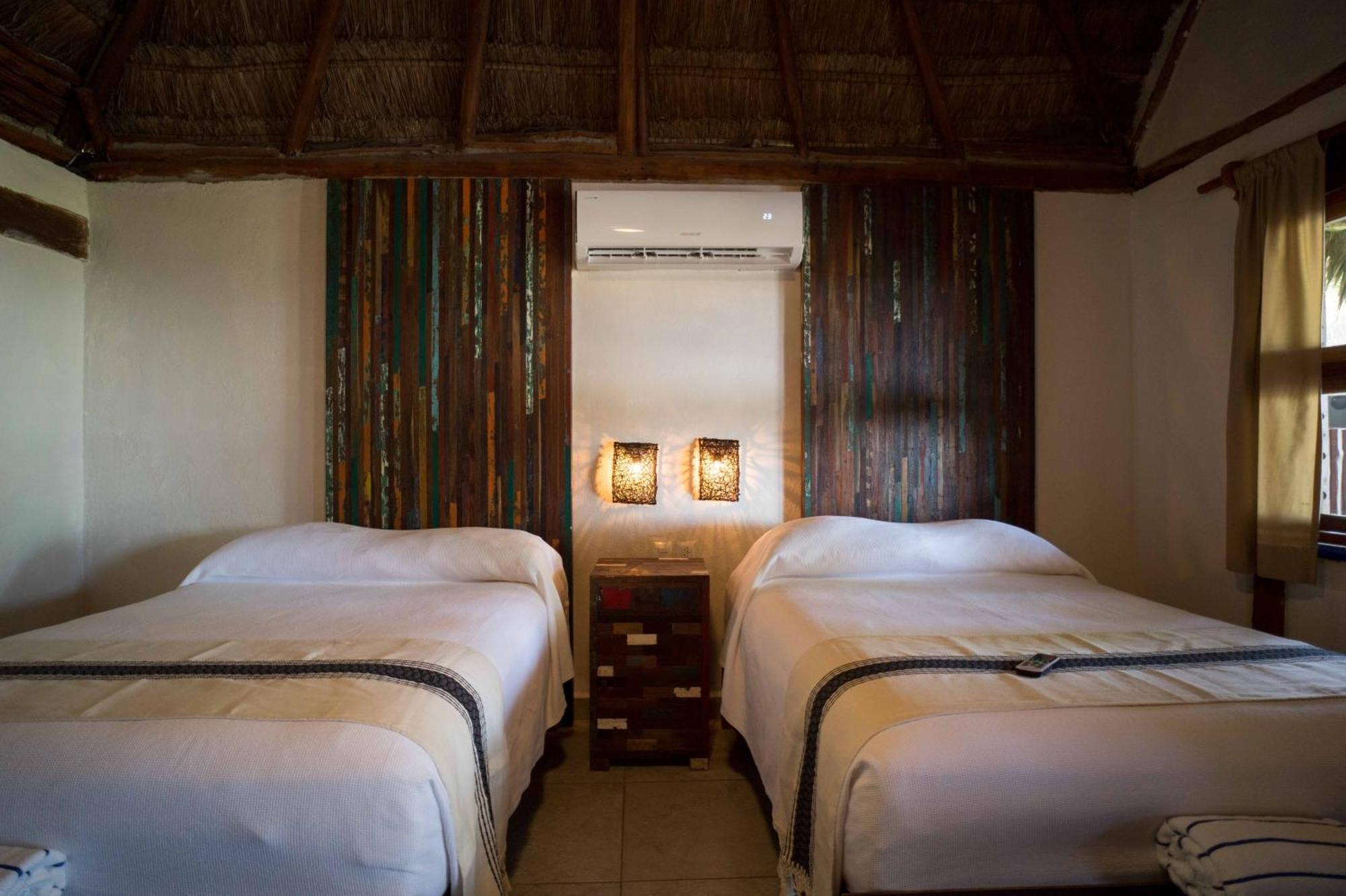 Bt Live Tulum Located At The Party Zone Hotel ภายนอก รูปภาพ