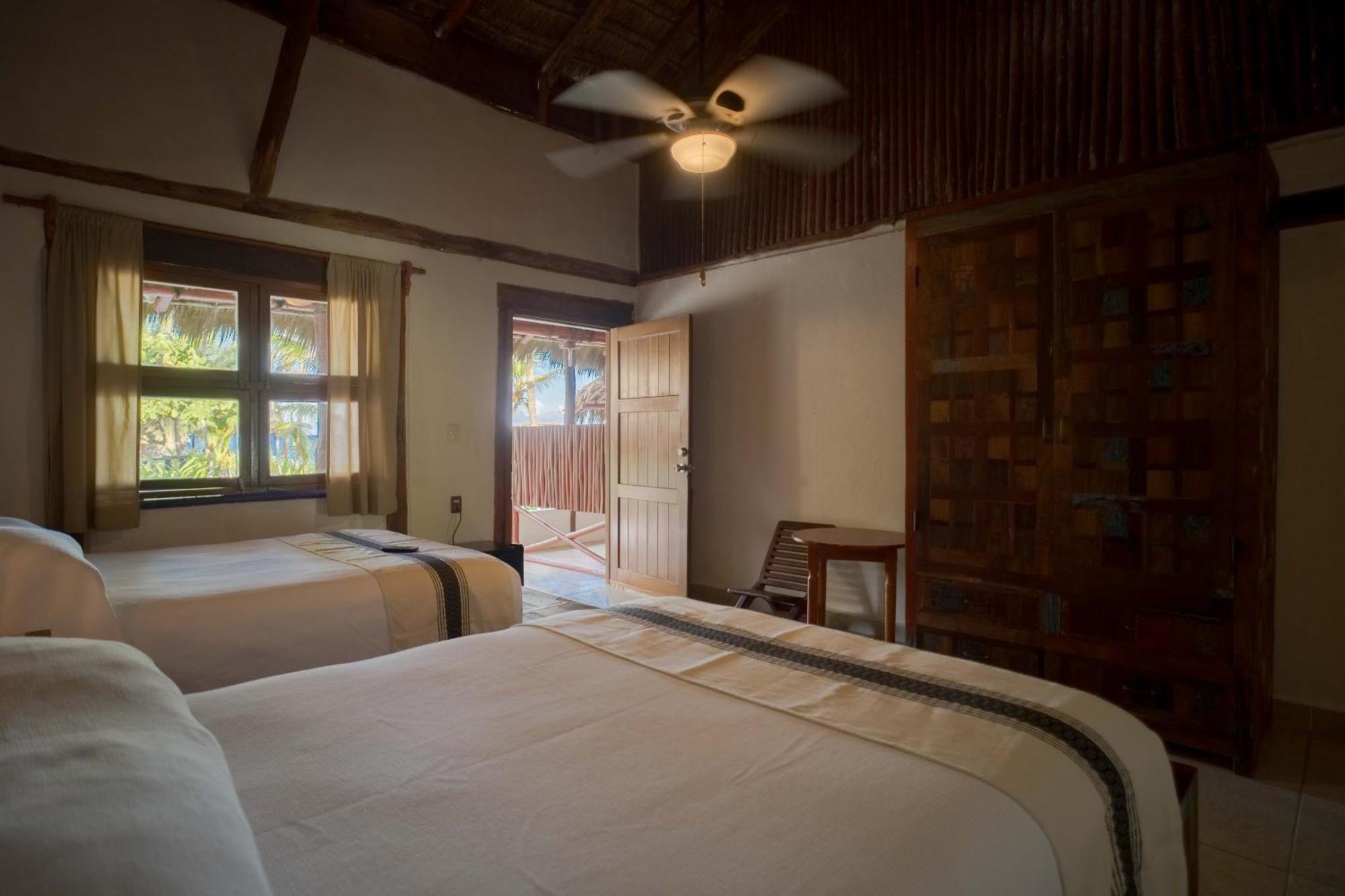 Bt Live Tulum Located At The Party Zone Hotel ภายนอก รูปภาพ