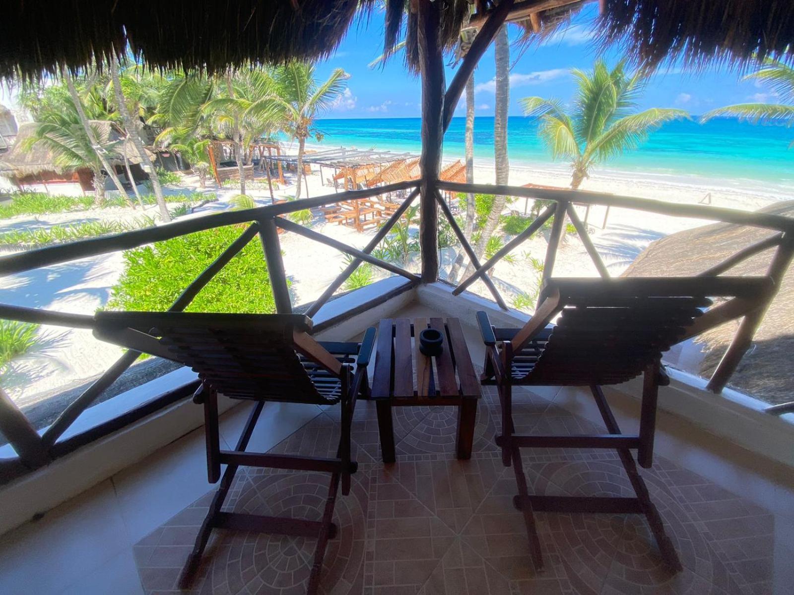 Bt Live Tulum Located At The Party Zone Hotel ภายนอก รูปภาพ