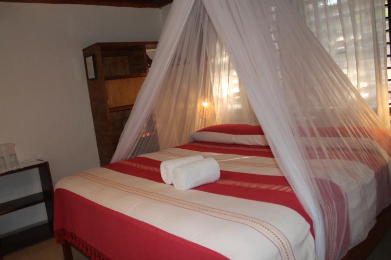 Bt Live Tulum Located At The Party Zone Hotel ภายนอก รูปภาพ